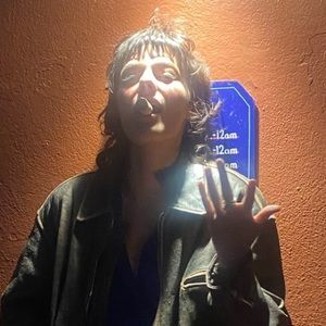 Meet your Posher, Asia M.